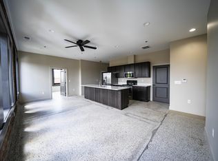 100 Maple St #4, Wyandotte, MI 48192