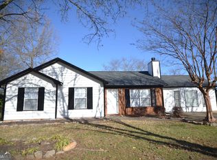 206 River Birch Dr, McDonough, GA 30253