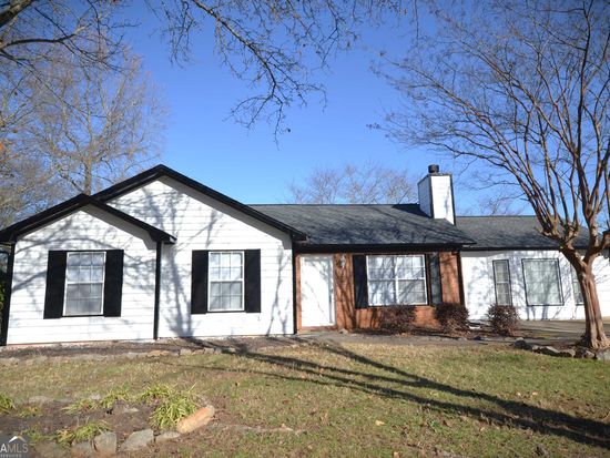 206 River Birch Dr, McDonough, GA 30253