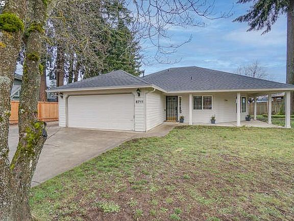 4th image of 8711 NE 103rd Ave