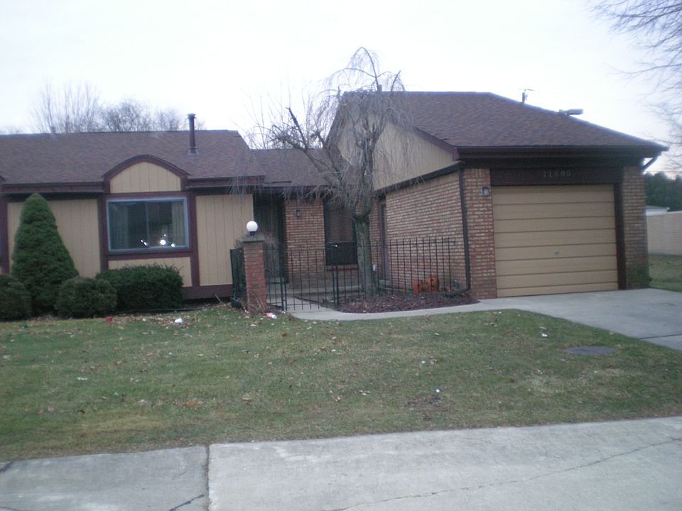 1st image of 11800 Hawaii Dr