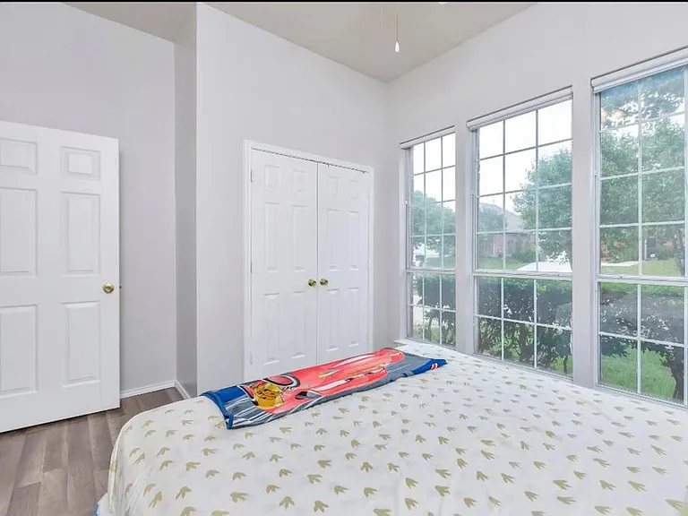 7817 Orland Park Cir — Photo 16