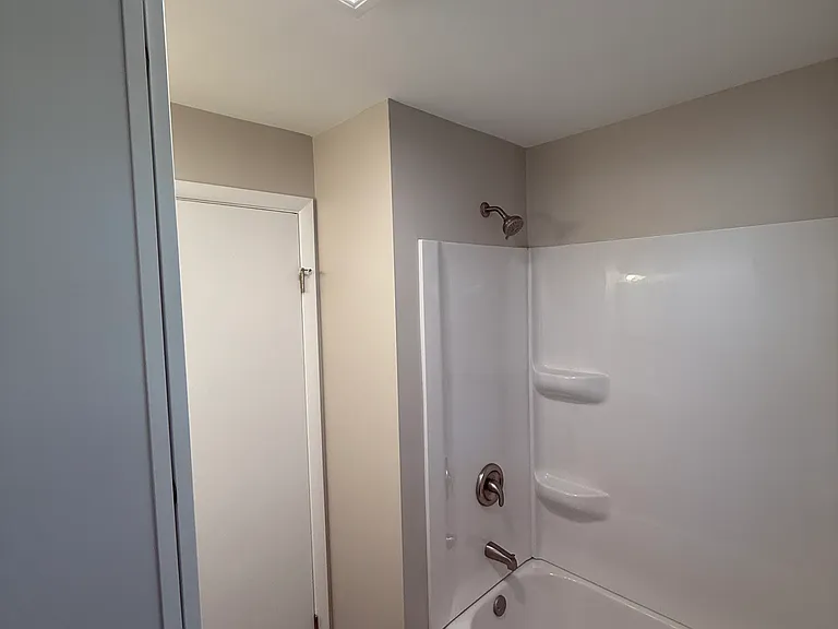 1111 E Moneta Ave #A — Photo 7
