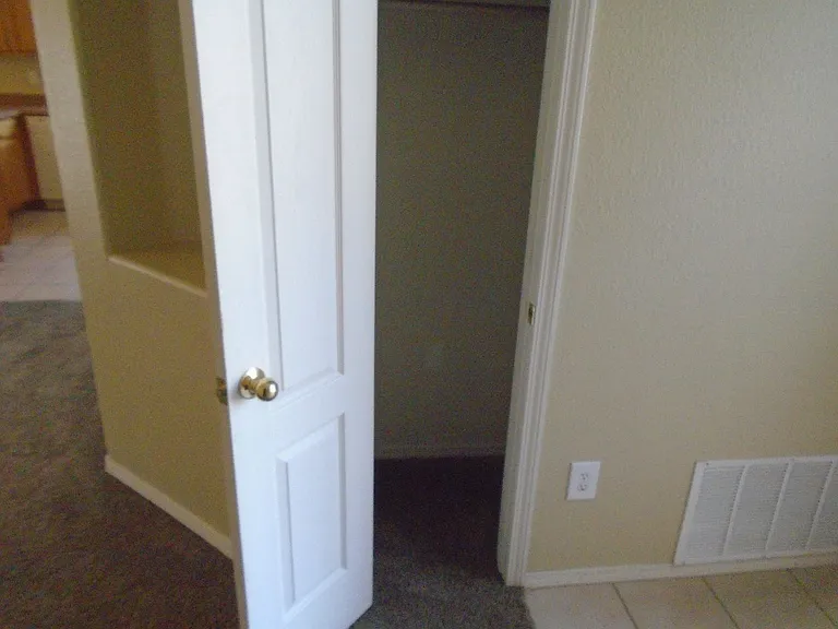 3444 Stony Meadows Cir NE — Photo 35