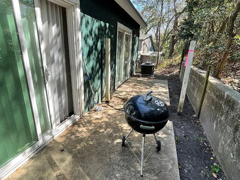 1213 Chee Ln — Photo 14