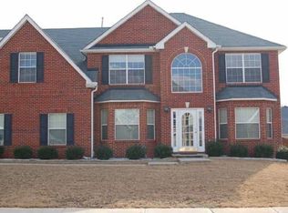 326 Kentwood Springs Dr, Hampton, GA 30228