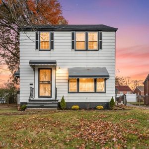 16709 Harvard Ave, Cleveland, OH, 44128