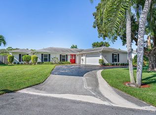 9717 Daffodil Cir S, Palm Beach Gardens, FL 33410
