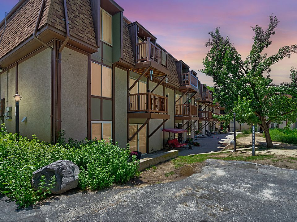 1st image of 5561 S Willow Ln APT E