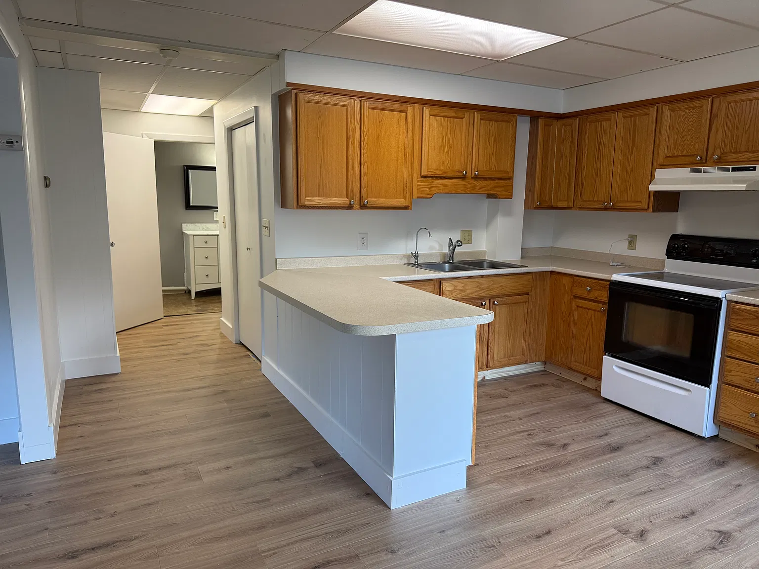 2 bed, 1170 sqft, $1,800 — Photo 4