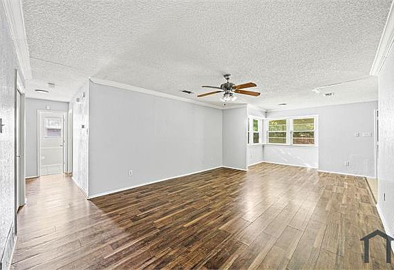 4th image of 606 Circleview Dr
