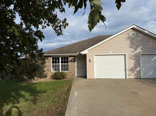 2204 Addie Dr, Pleasant Hill, MO 64080