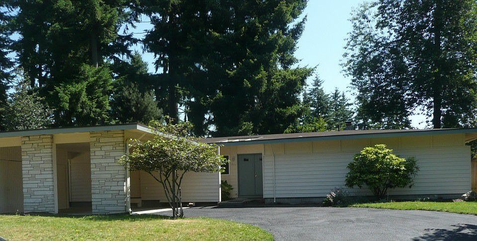 1st image of 1904 162nd Ave NE