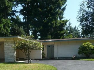 1904 162nd Ave NE, Bellevue, WA 98008