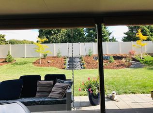 910 Blue Mountain Dr, Walla Walla, WA 99362
