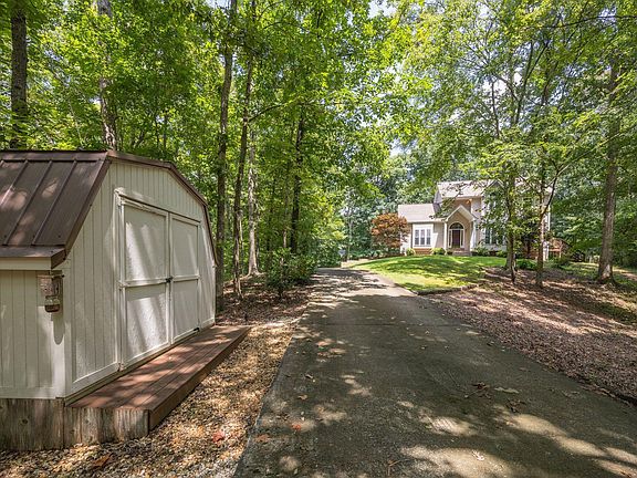 5th image of 5021 Parkerson Rd