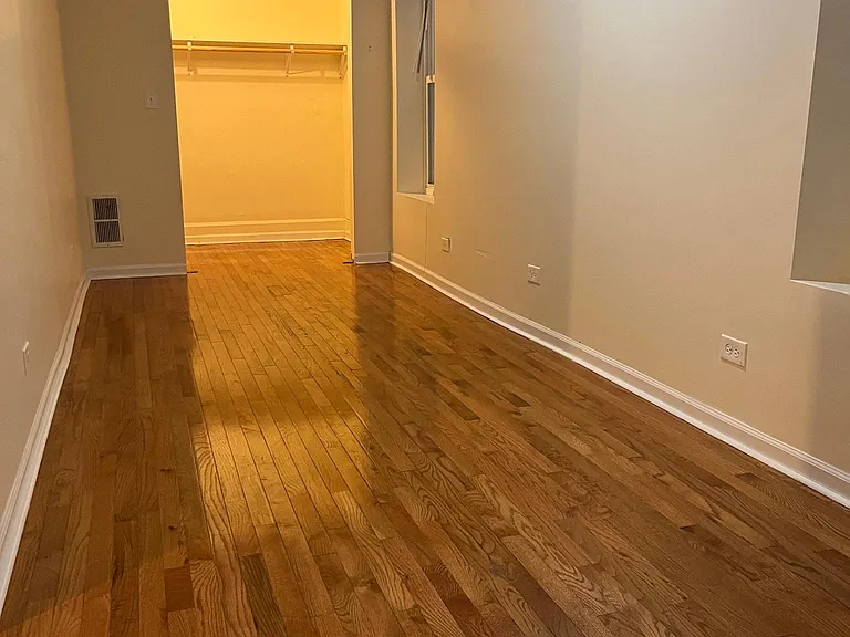 1523 W 18th Pl #G — Photo 14