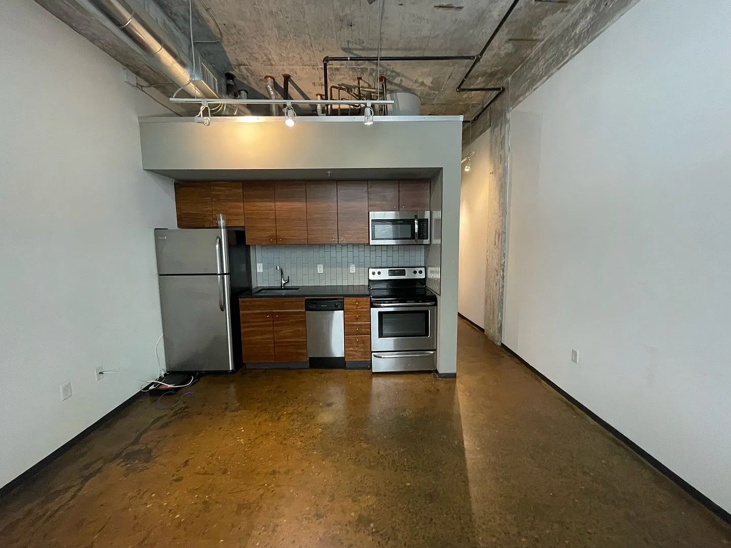 Southland Wine Lofts — Photo 2