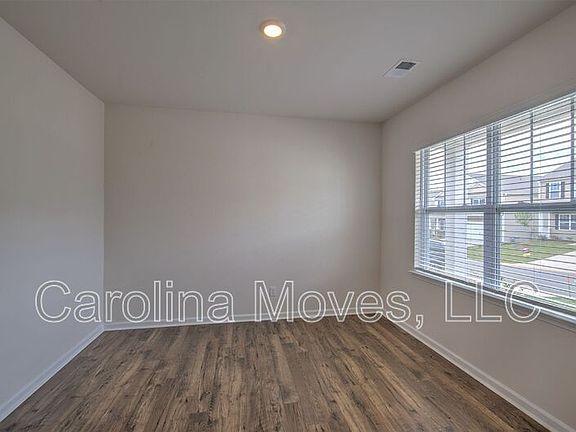 4th image of 1430 Talley Ridge Dr
