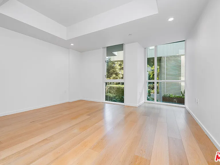 1705 Ocean Ave #107 — Photo 57