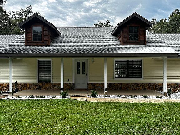 3rd image of 4773 County Road 300