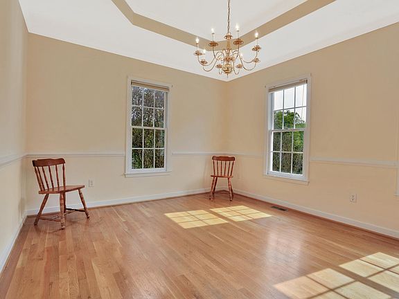 4th image of 2518 Trefoil Way