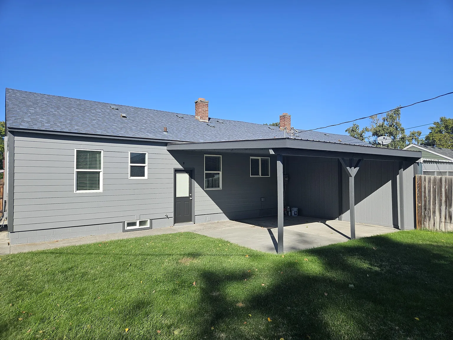 3 bed, 1764 sqft, $1,825 — Photo 2