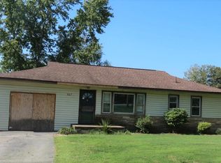 307 Nave St, Clinton, TN 37716