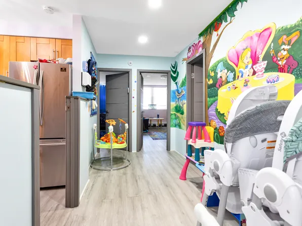 726 Manor Court image 25 of 29