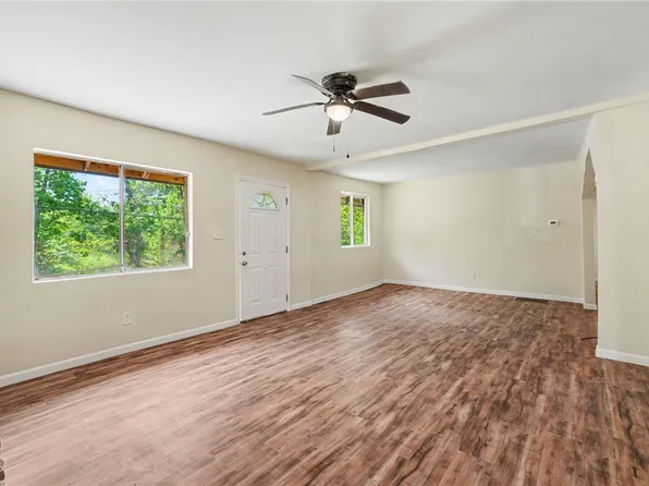 8547 Davis Rd, Maineville, OH 45039