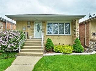 7745 South Merrimack, Burbank, IL