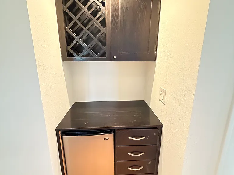 5701 Malaga Pl — Photo 13