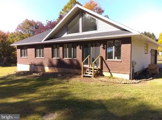 121 Davis Rd, Coatesville, PA 19320