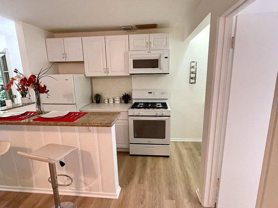 1st image of 1453 S Westgate Ave APT 2