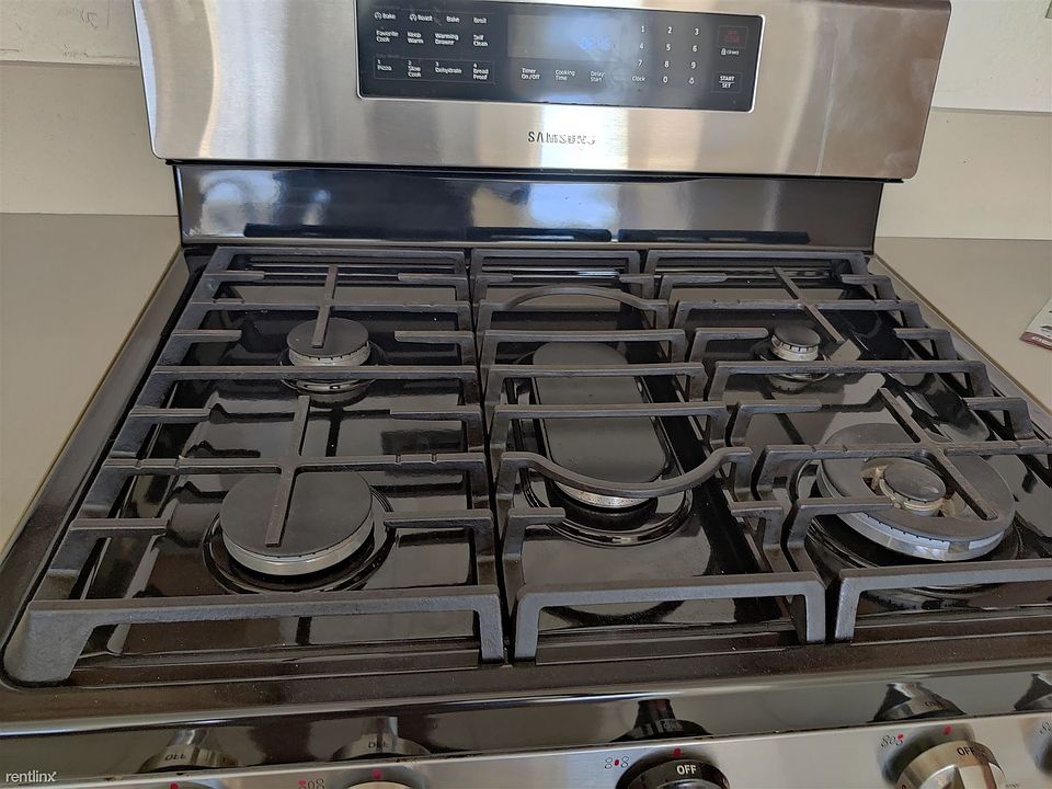 Recently installed gas stovetop