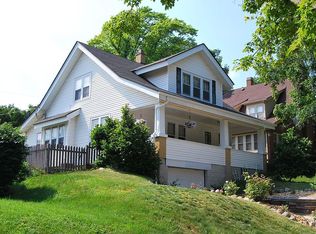 526 S 8th Ave, West Bend, WI 53095