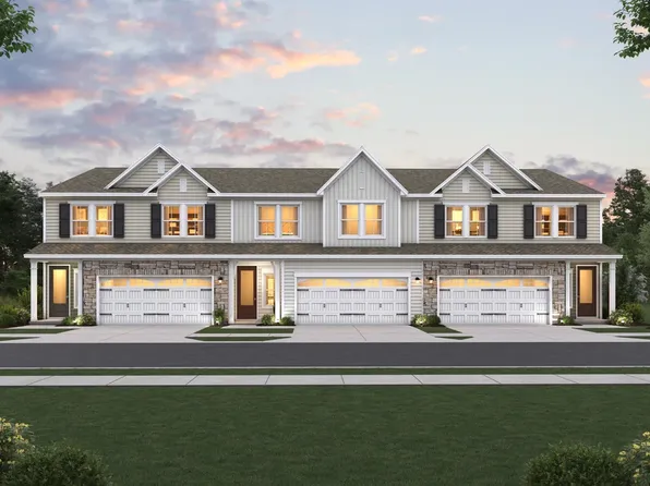 5088 Shepherds Gln, Willoughby, OH 44094