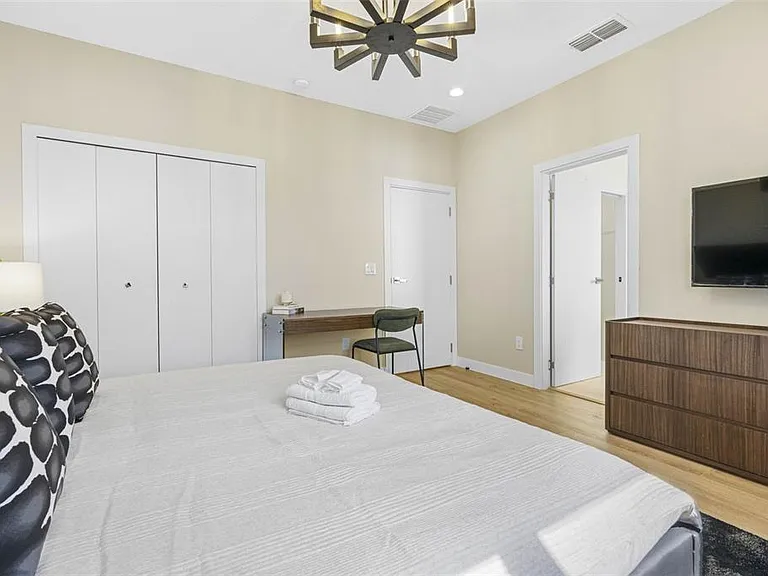 4340 Villa Alina Ct — Photo 28