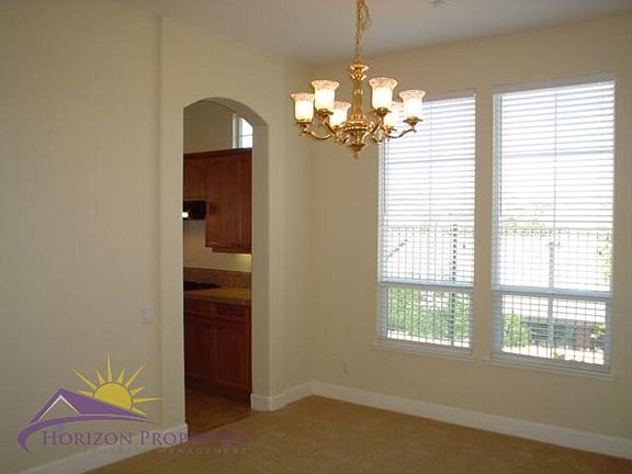 5th image of 3831 Park Dr