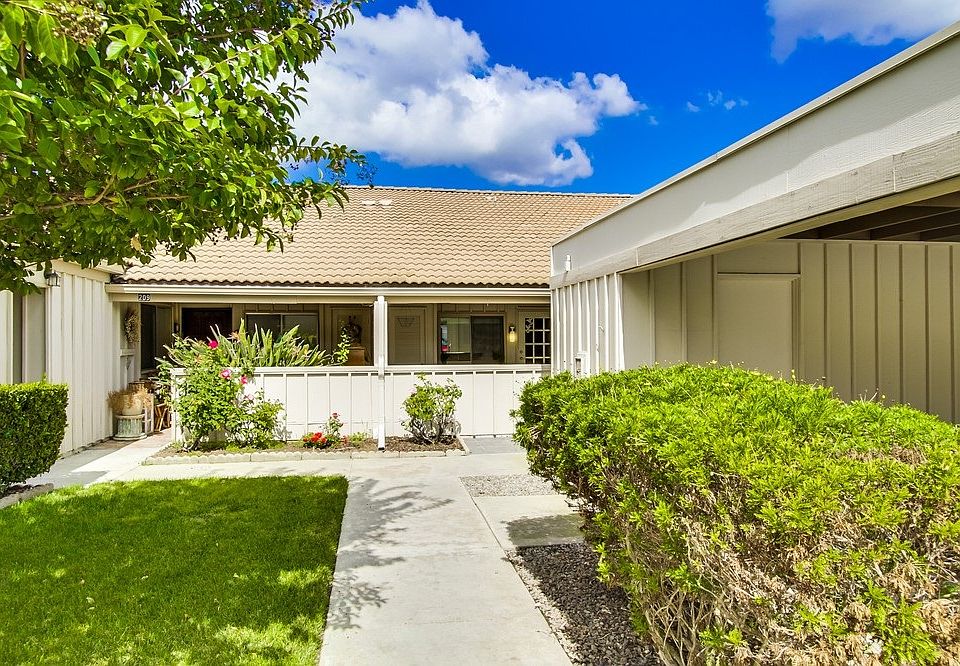 1st image of 17465 Plaza Del Curtidor Unit 208