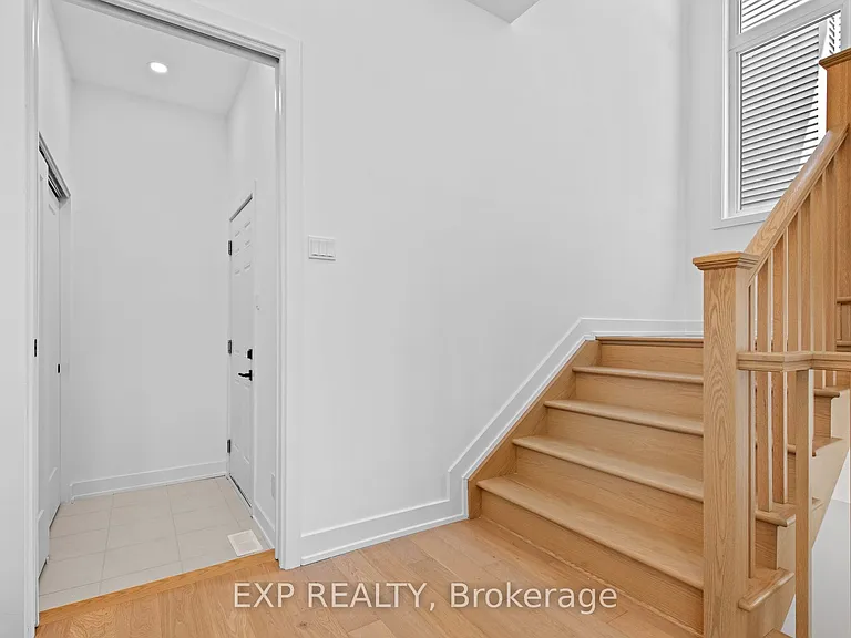 495 Duvernay Dr — Photo 14