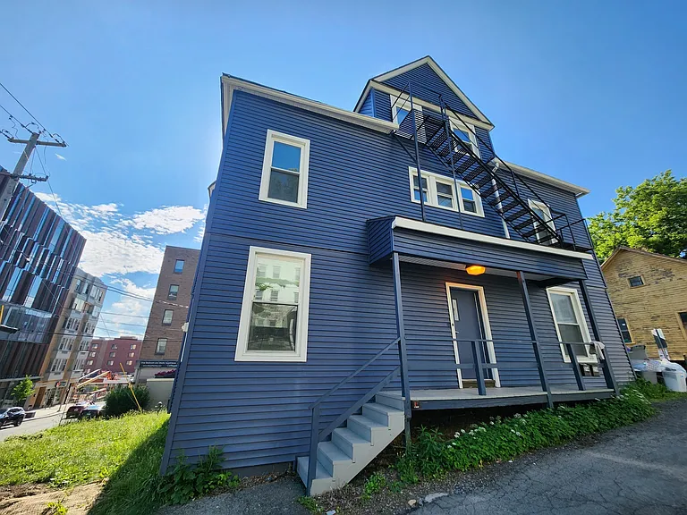 214 Dryden Rd — Photo 4