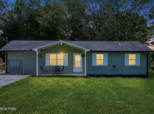 154 Selma St, Lenoir City, TN 37771