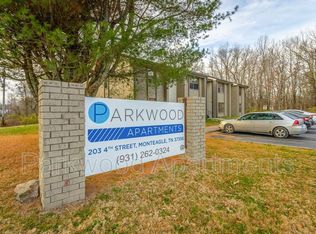 203 4th St #A1, Monteagle, TN 37356