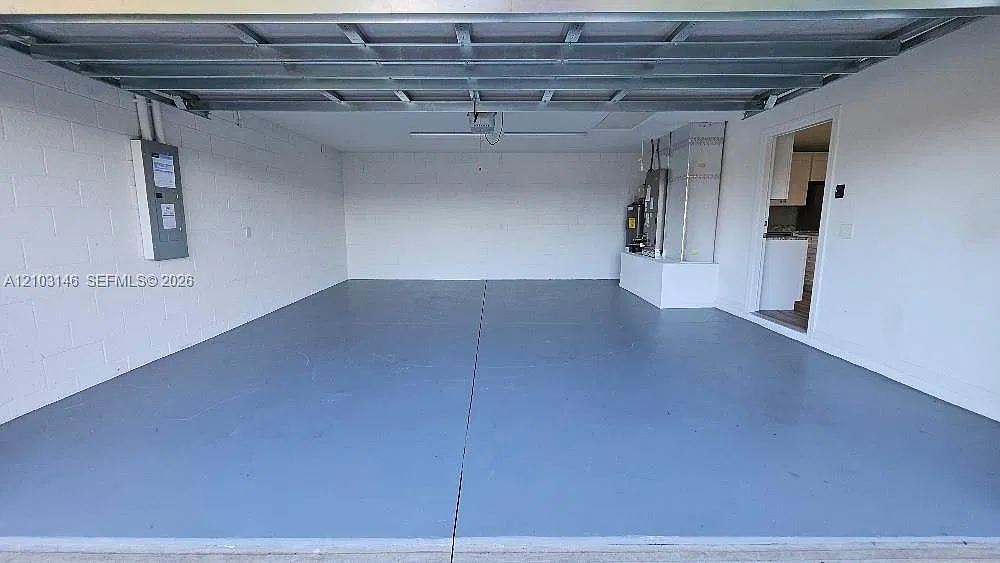 3 bed, 2.0 bath, $1,650 — Photo 3