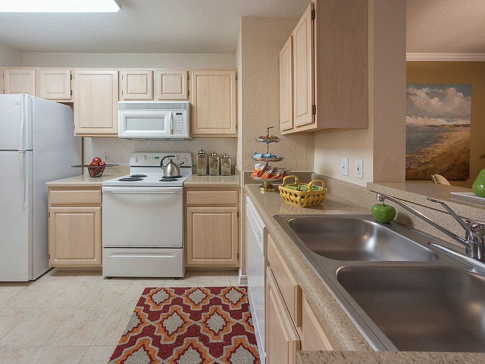 1st image of 6105 Paddock Glen Dr #5312