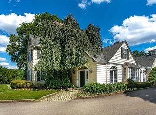 2120 William Penn Hwy, Pittsburgh, PA 15221