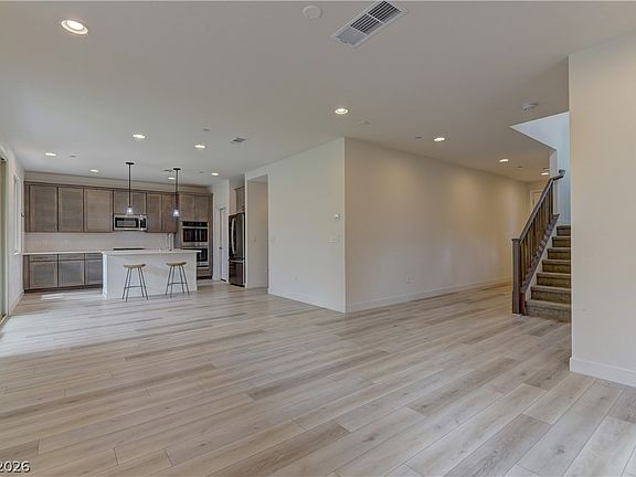 5th image of 9901 Cullin Range Ave