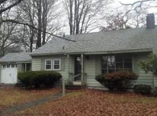 50 Chickering Rd, Lawrence, MA 01843
