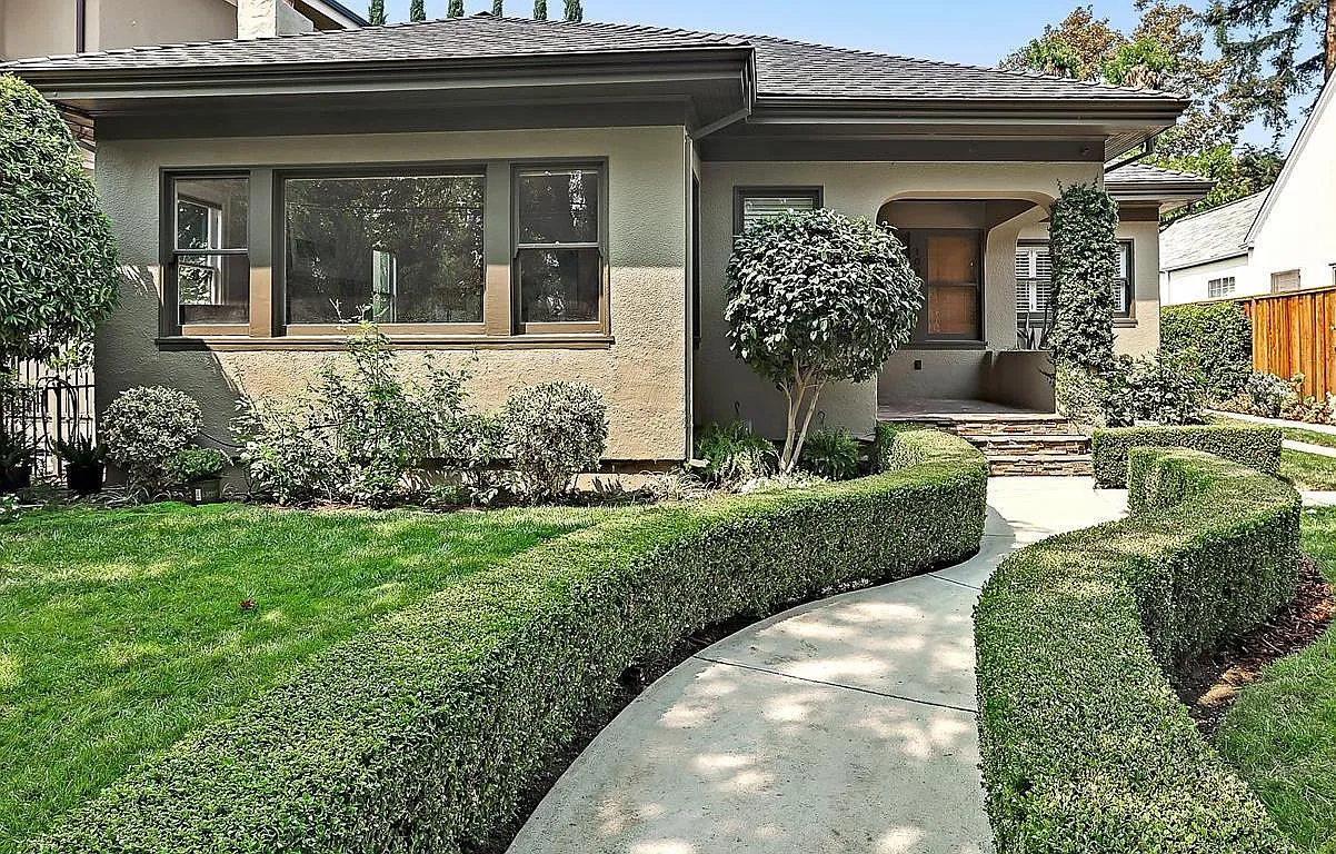 1095 Nevada Ave photo 1